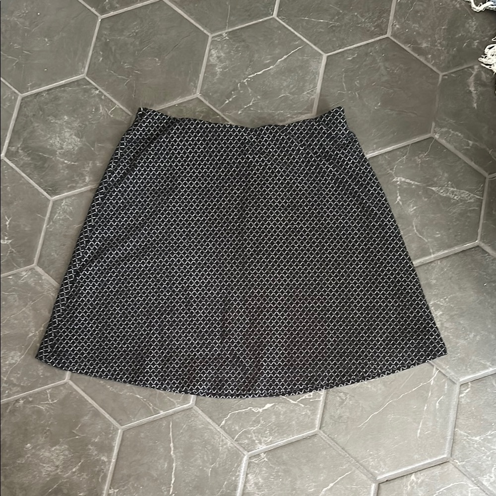 LOFT Black and White A-Line Mini Skirt
